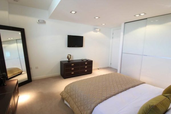 WhatsApp Image 2024-02-21 at 1.29.06 PM (2)